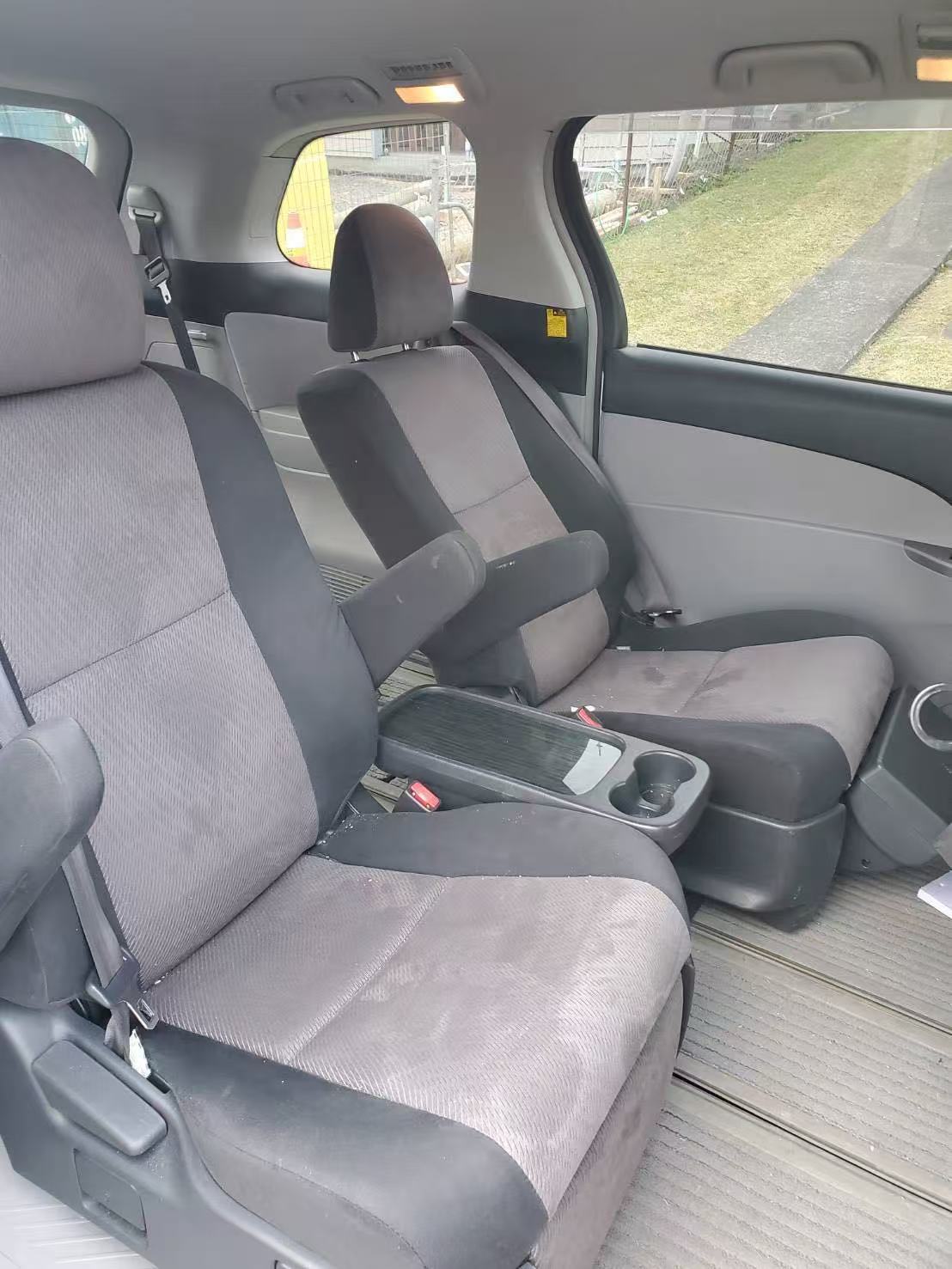 2006 Toyota Estima - 2